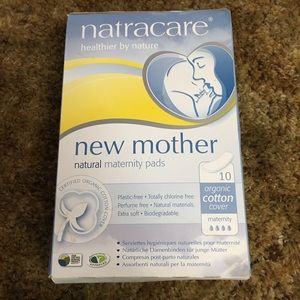 Maternity pads